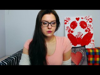  AdelleKiss