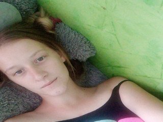  Alina585