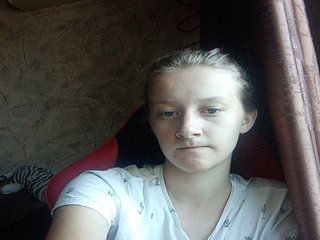  Alina585
