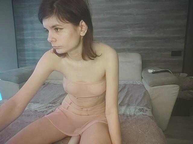  AliviaSint