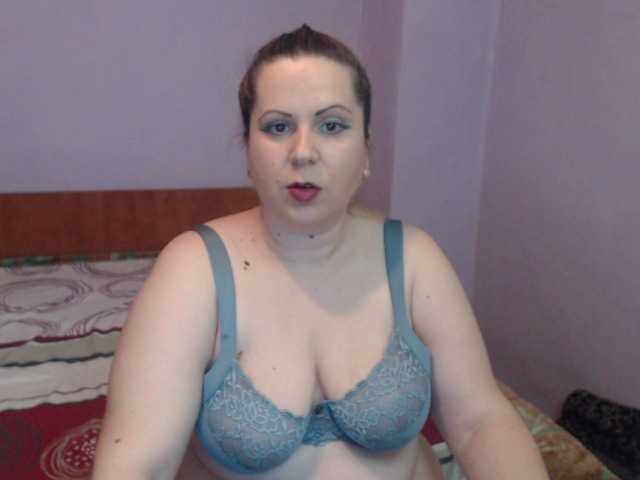  AmiraDiamond