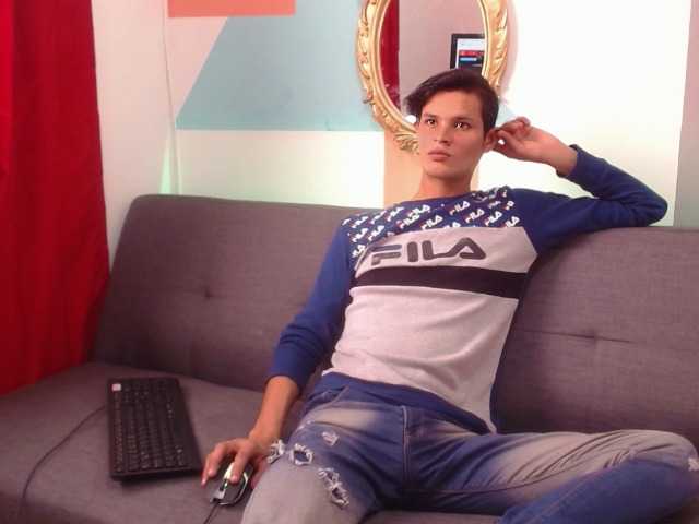  Ander-Hot