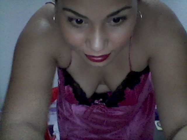  DAANIIELLEE