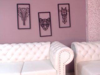  EmmaBrite