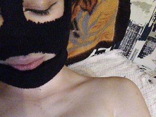  Evaaz