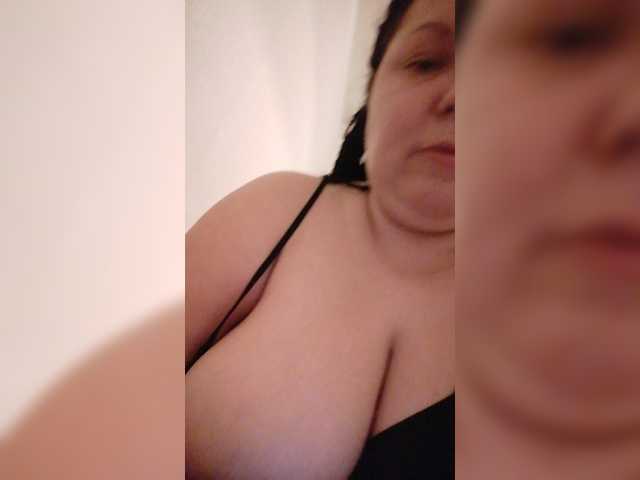  HayleyTasty