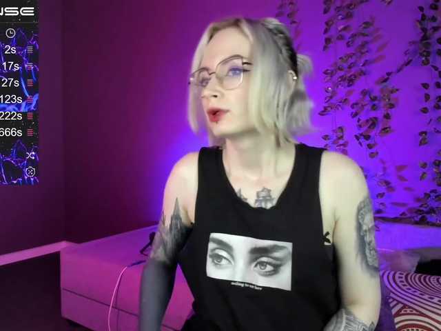  HelenCarter