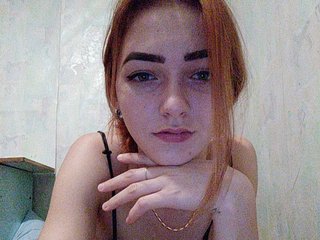  HornyJuliah