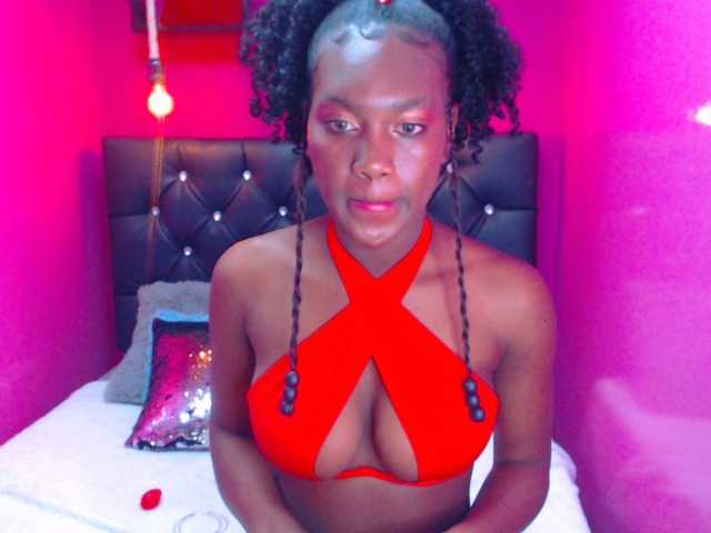  JazmiinBrown