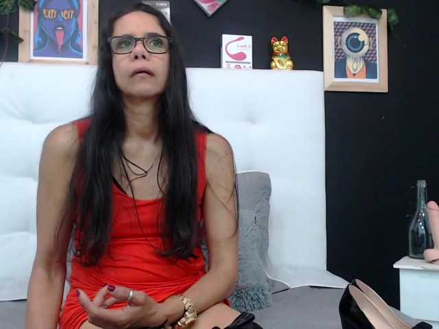  Juanita-del-M