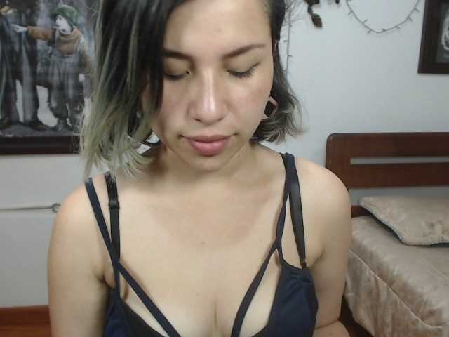  JulietAdams
