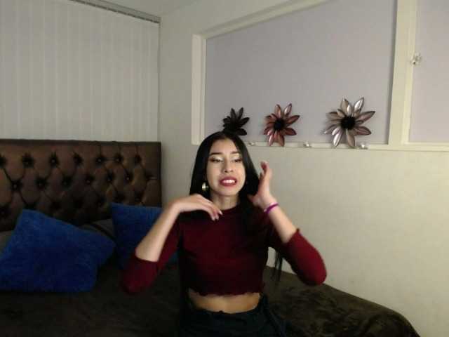 Karinaclinton