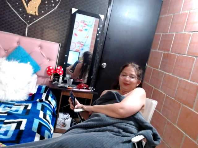  Katifoxx