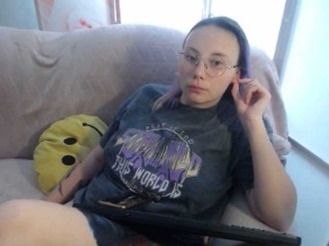  KirstenRed