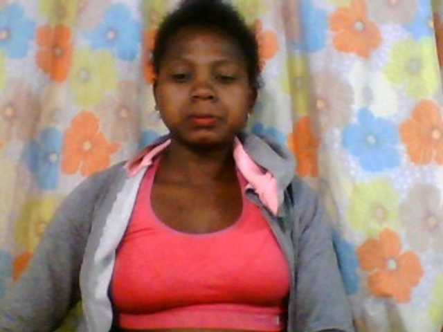  KitanaHot