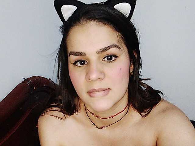  Kitty1210