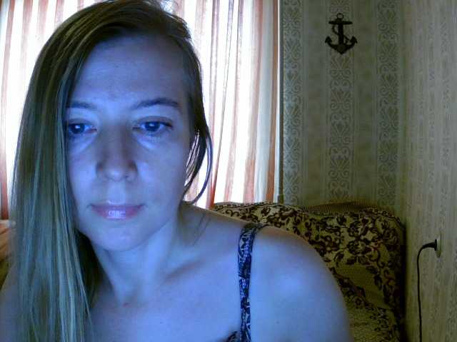  Lady-blonde