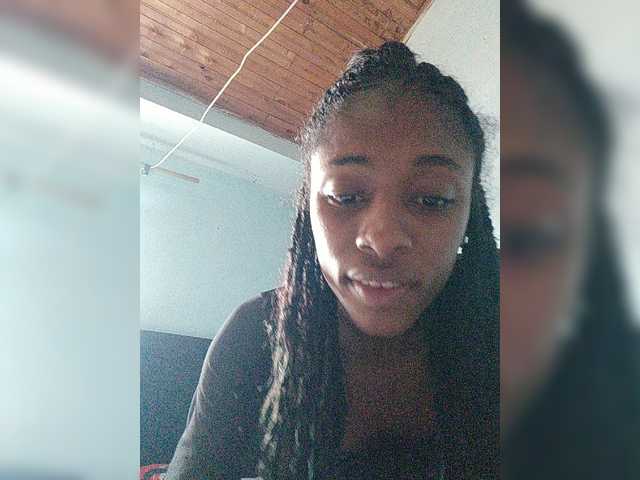  Laia-smith