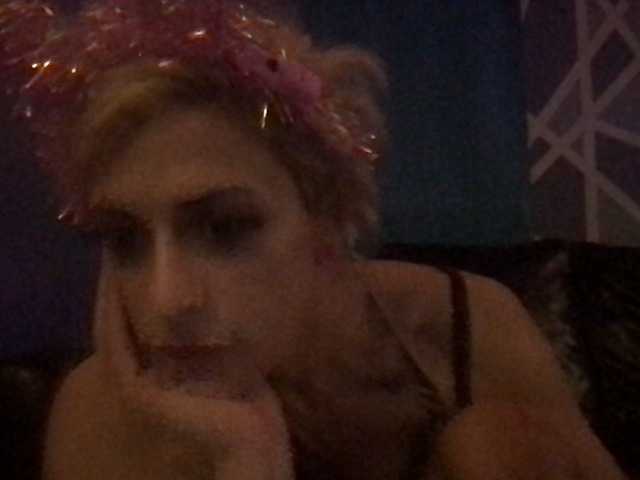  MaisyHaze
