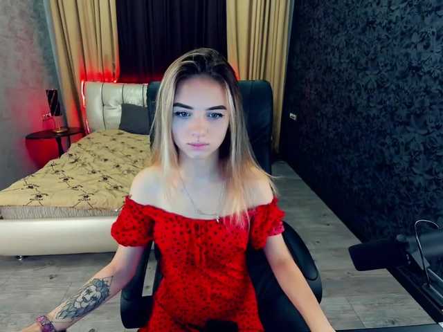  OliviaTeasee