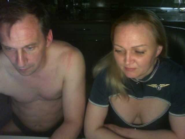  ShyCouple