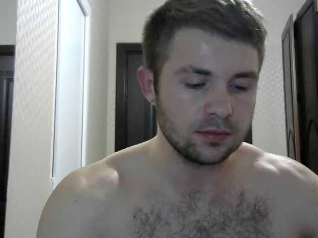  SnowyQRed