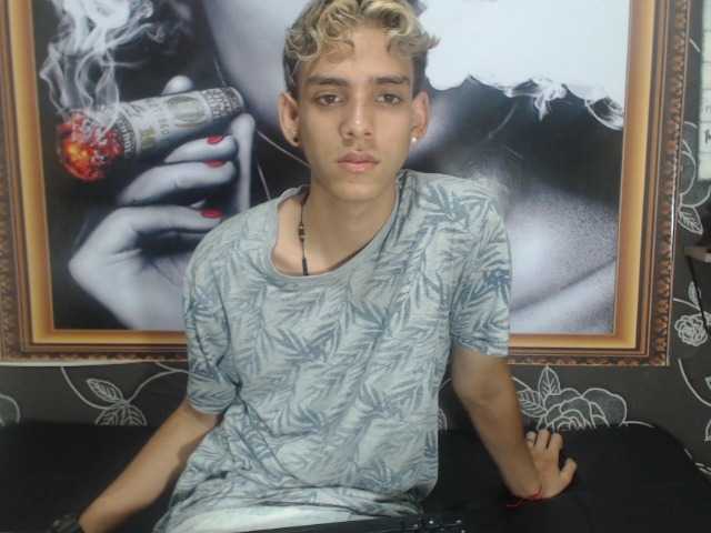  XJORDYEROTIC