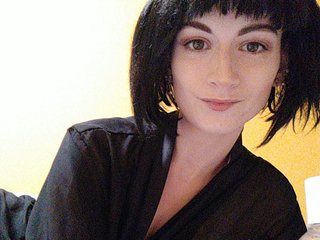  YvonneLowe