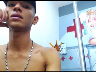  amahiaXaustin