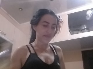  hotbrunet