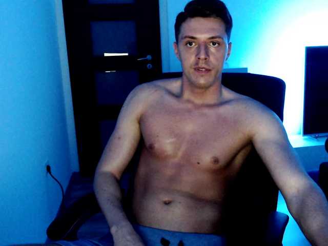  mikelmuscles
