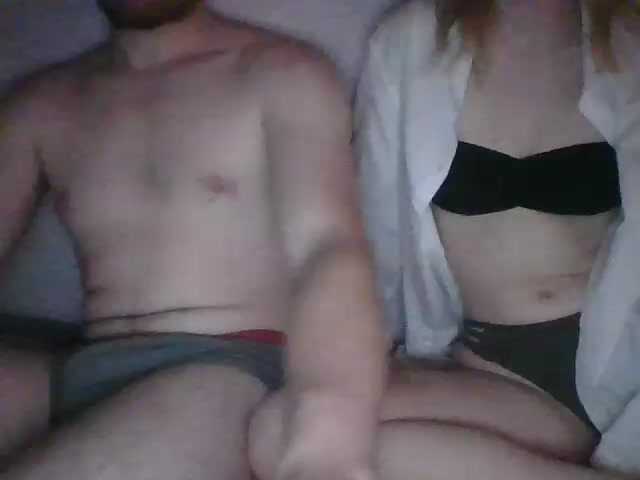  nakedandhappy