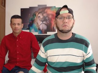  sassytwinksx