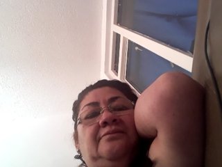  spicy-roxana